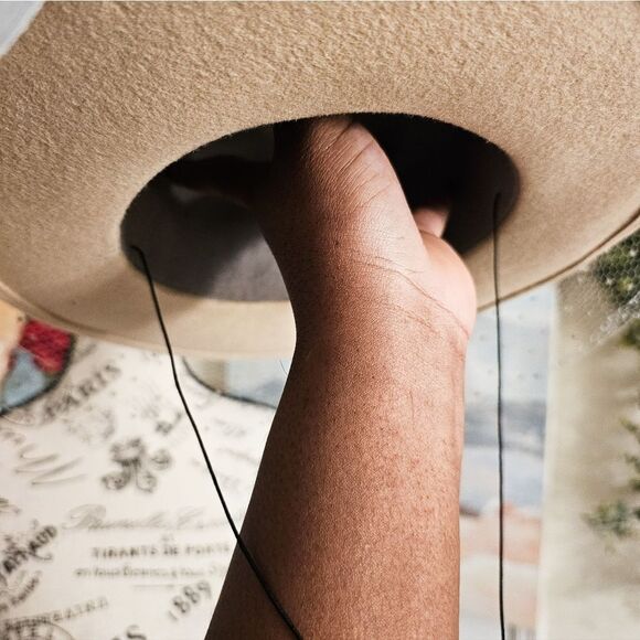 VTG 1920's Whittelts Jurte Tally Ho Mesh Dots Fascinator Wool Statement Hat. - Picture 9 of 16